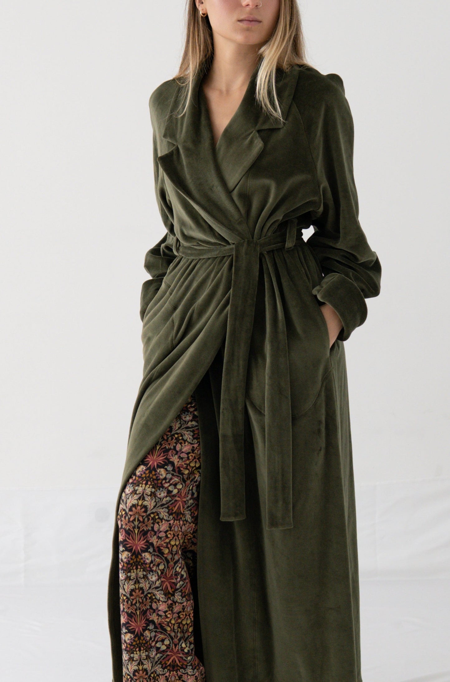«GREEN IVI» ROBE - Helena Muza