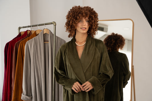 «GREEN IVI» LONG ROBE