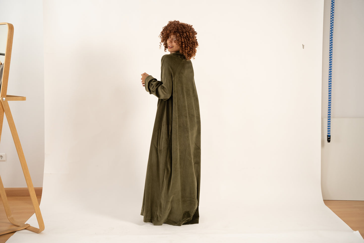 «GREEN IVI» LONG ROBE